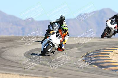 media/Oct-21-2024-Moto Forza (Mon) [[0d67646773]]/B Group/Session 4 (Turn 12)/